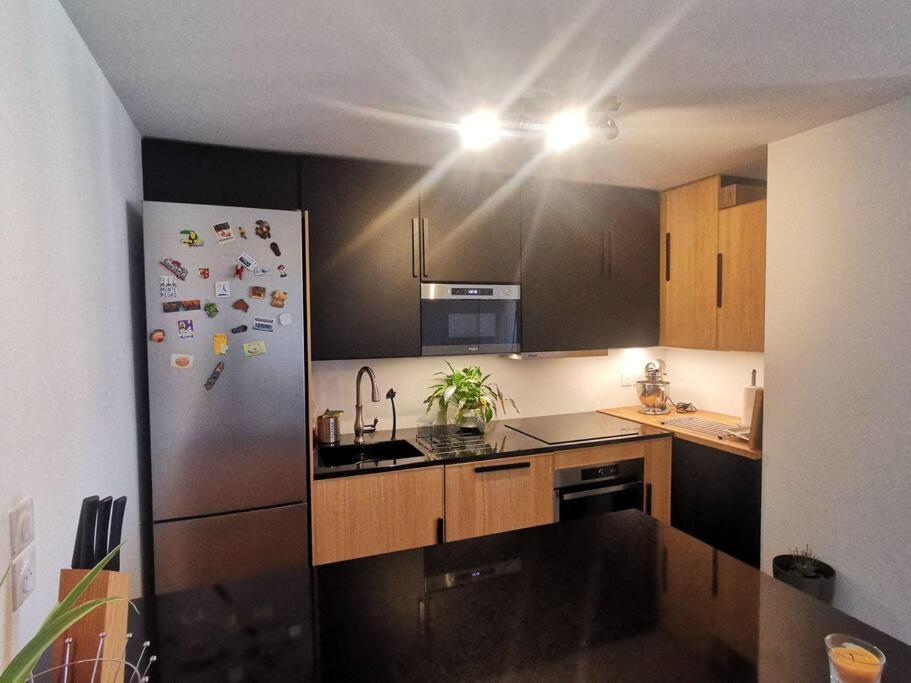 Chez Habitant Proche Metro Homestay *