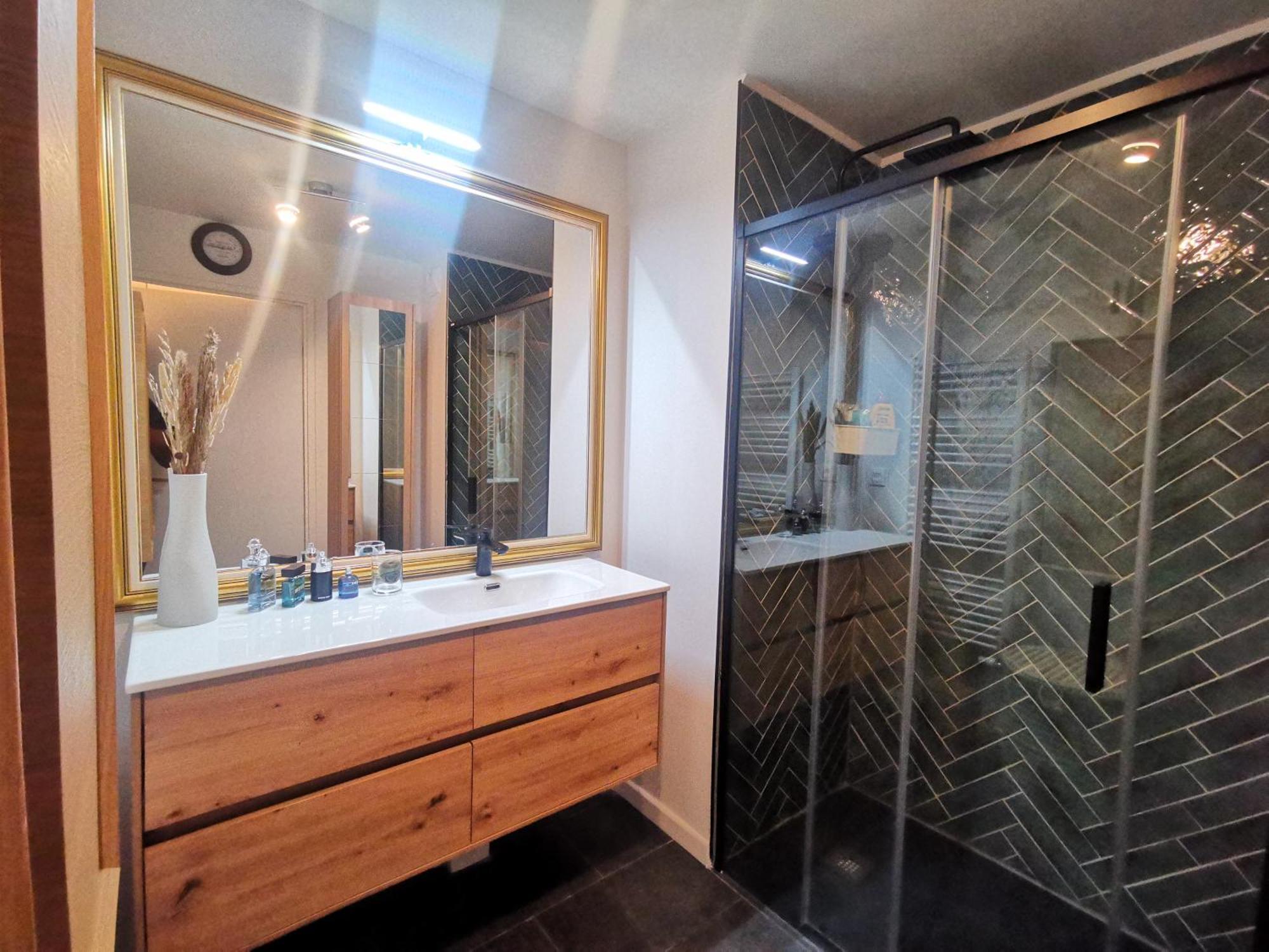 Chez Habitant Proche Metro Homestay